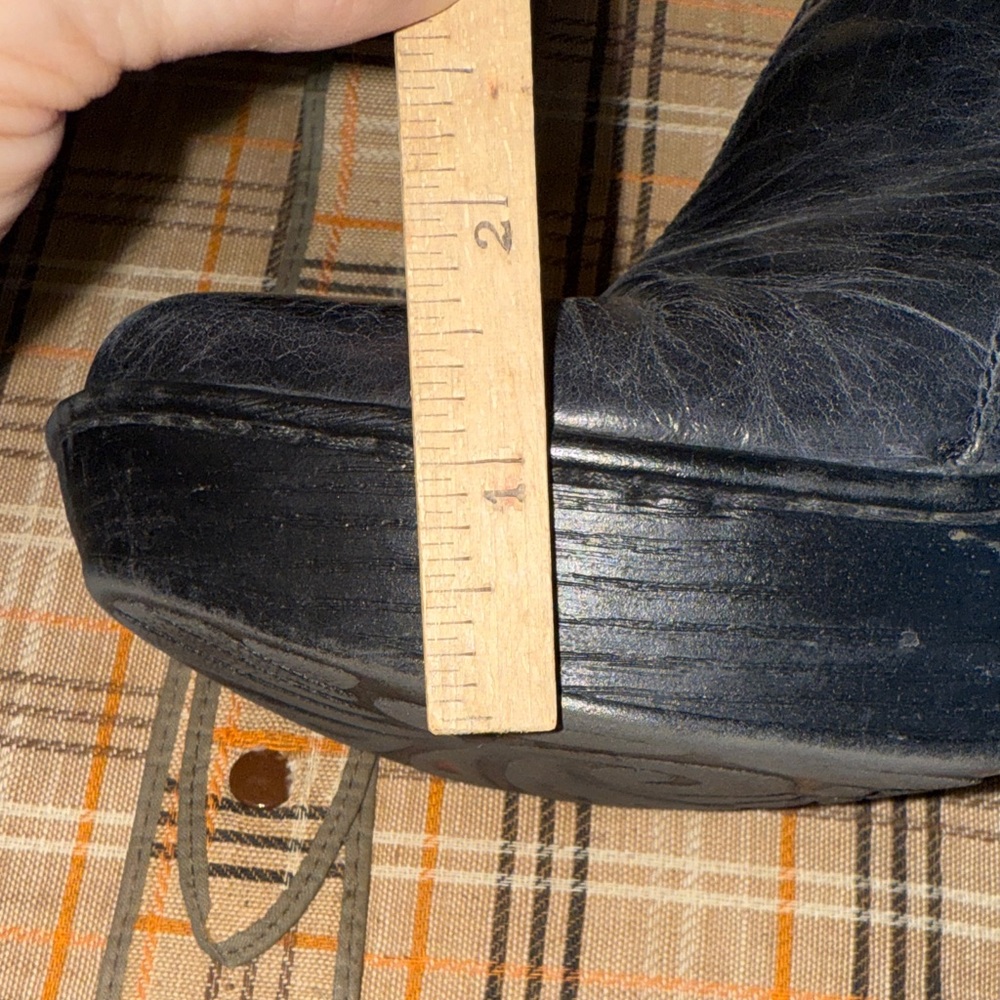 Born Black Leather Shoes - Picture 6 of 8